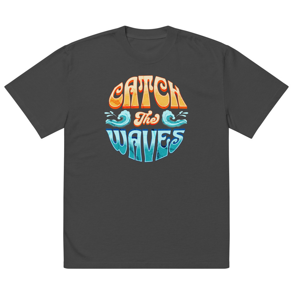 Catch the Waves - Beach Vibe Oversized Faded T-Shirt