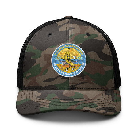 [ID: 680-G135] Banana project _-) Camouflage Trucker Hat
